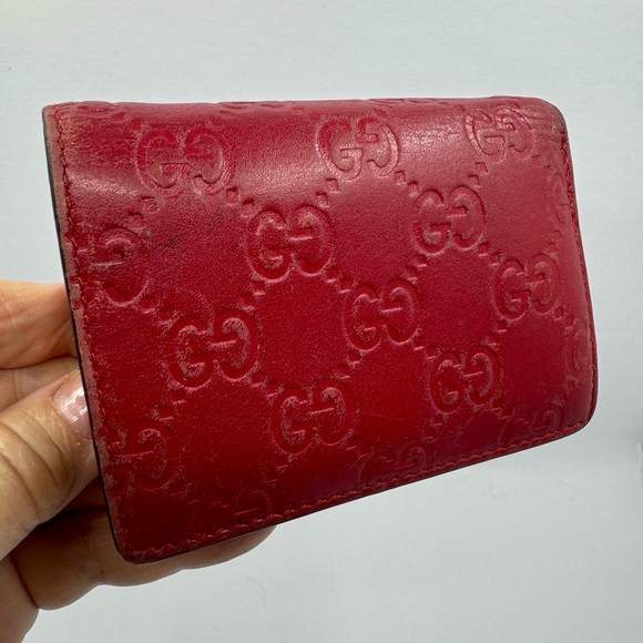 Gucci Red Cherry Embossed Wallet - Picture 2 of 8